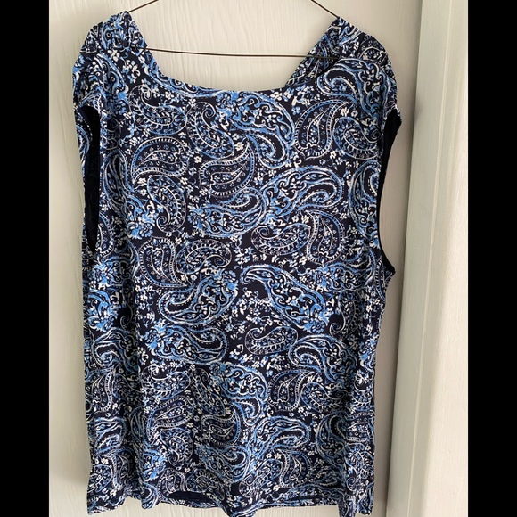 Women’s Kaye Hill 1X sleeveless blue and navy top - Picture 2 of 4